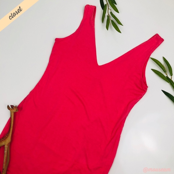 Loila Dresses & Skirts - [Loila] Pink V-Neck Jersey Dress